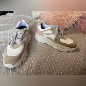 women’s Brown/white tennis shoes